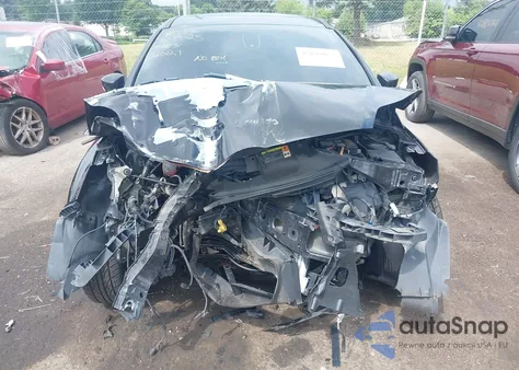 2012 Ford Focus Titanium z USA, uszkodzony, nr VIN 1FAHP3J24CL366021